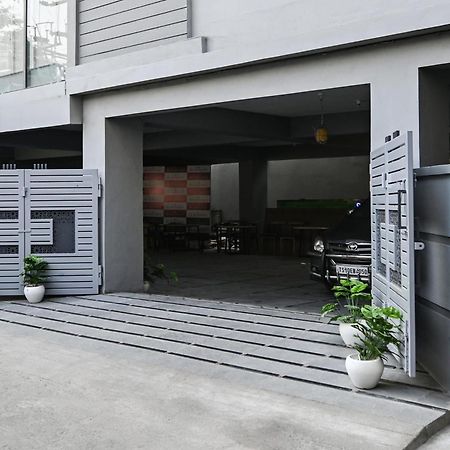 Super Townhouse De Alphabet Karmanghat Hyderabad Exterior photo